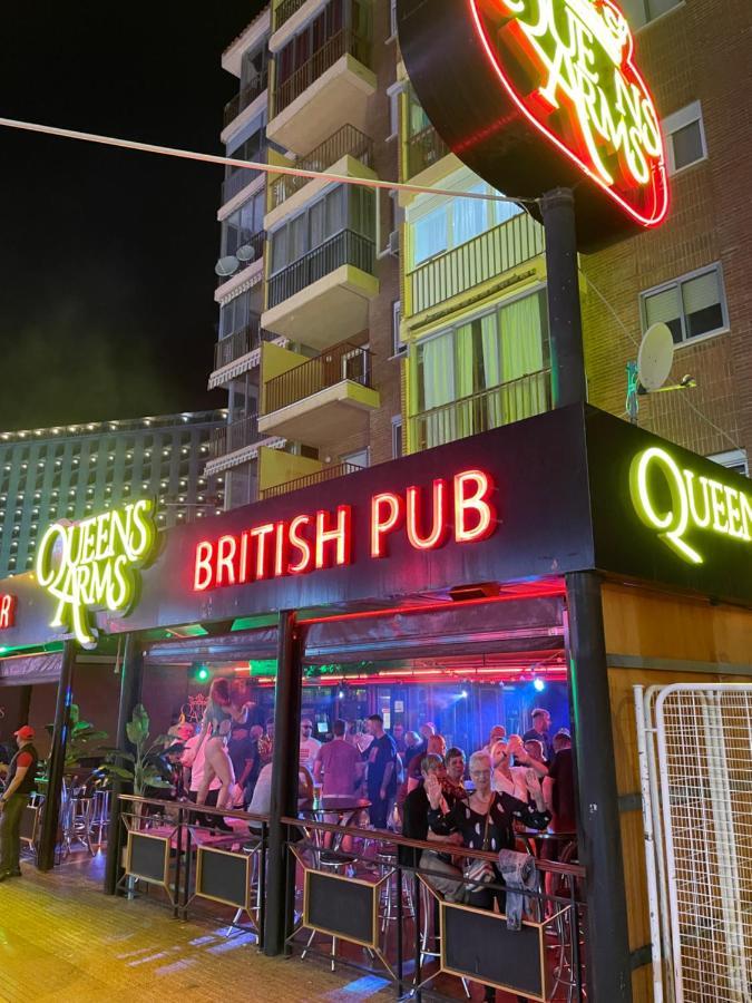New Square Ocean Apartment Benidorm Bagian luar foto