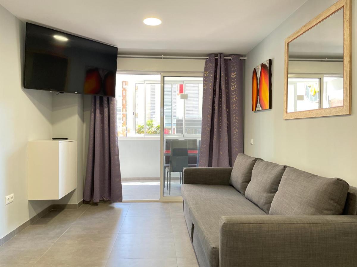 New Square Ocean Apartment Benidorm Bagian luar foto
