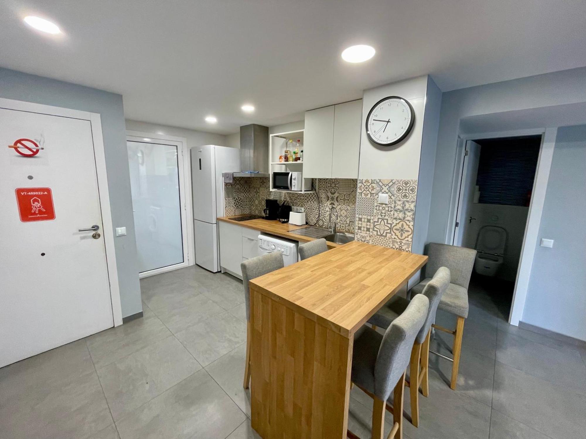 New Square Ocean Apartment Benidorm Bagian luar foto